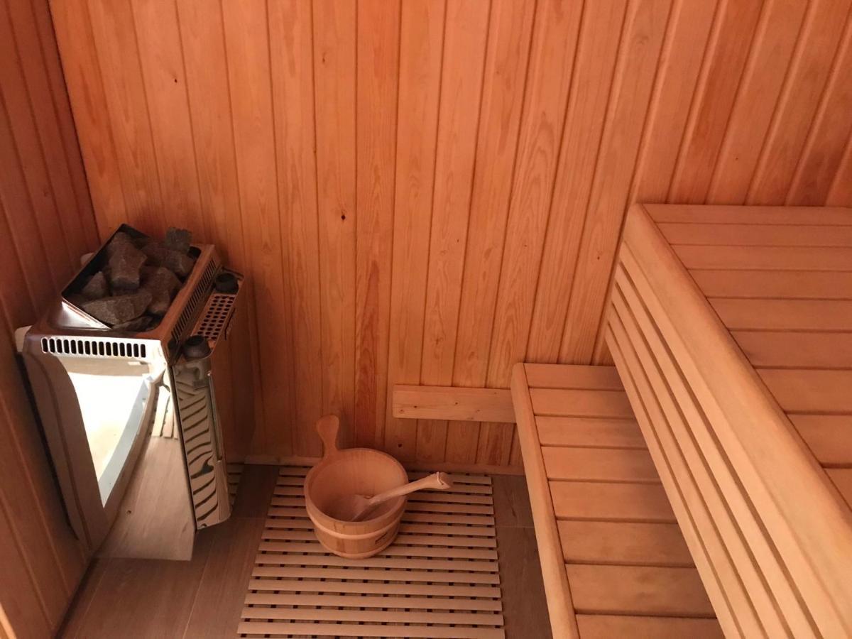فندق Park House مونديلّو المظهر الخارجي الصورة